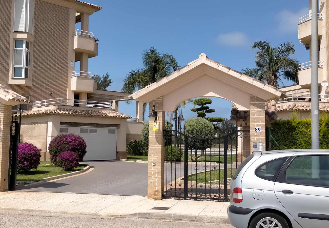 Apartamento en Oliva - Anacasa Buganvilla Golf MET Oliva Nova AP105