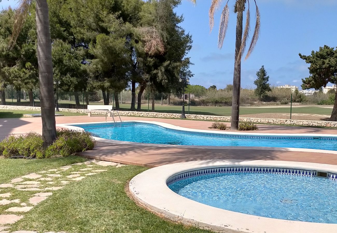 Apartamento en Oliva - Anacasa Buganvilla Golf MET Oliva Nova AP105