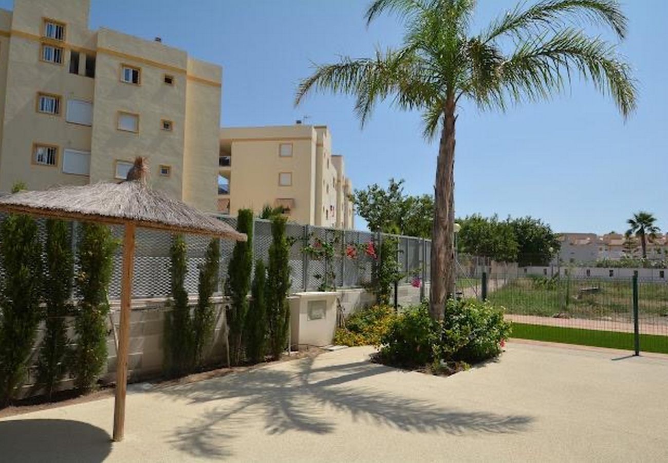 Apartamento en Oliva - Anacasa Dunas Golf MET Oliva Nova AP625